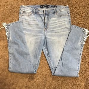 Hollister high rise supper skinny jean